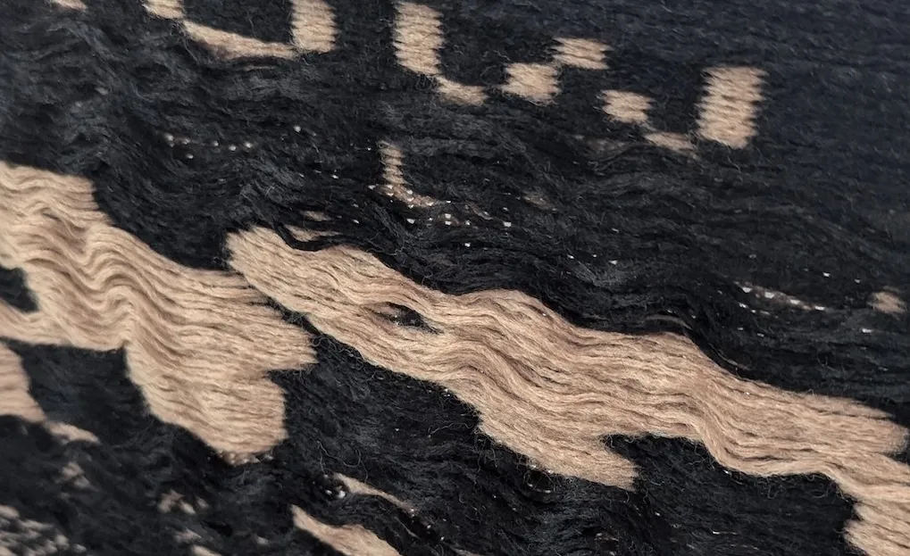 The floats on the back