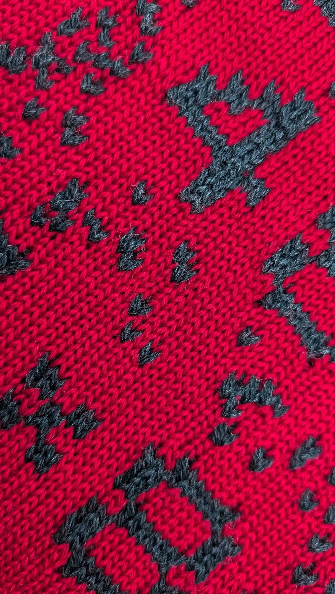 A detail of the knitted fabric